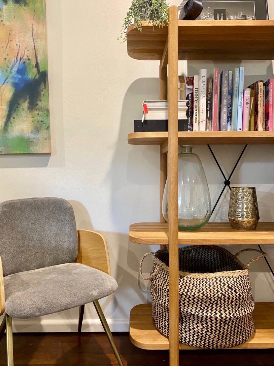 Harvey Shelf