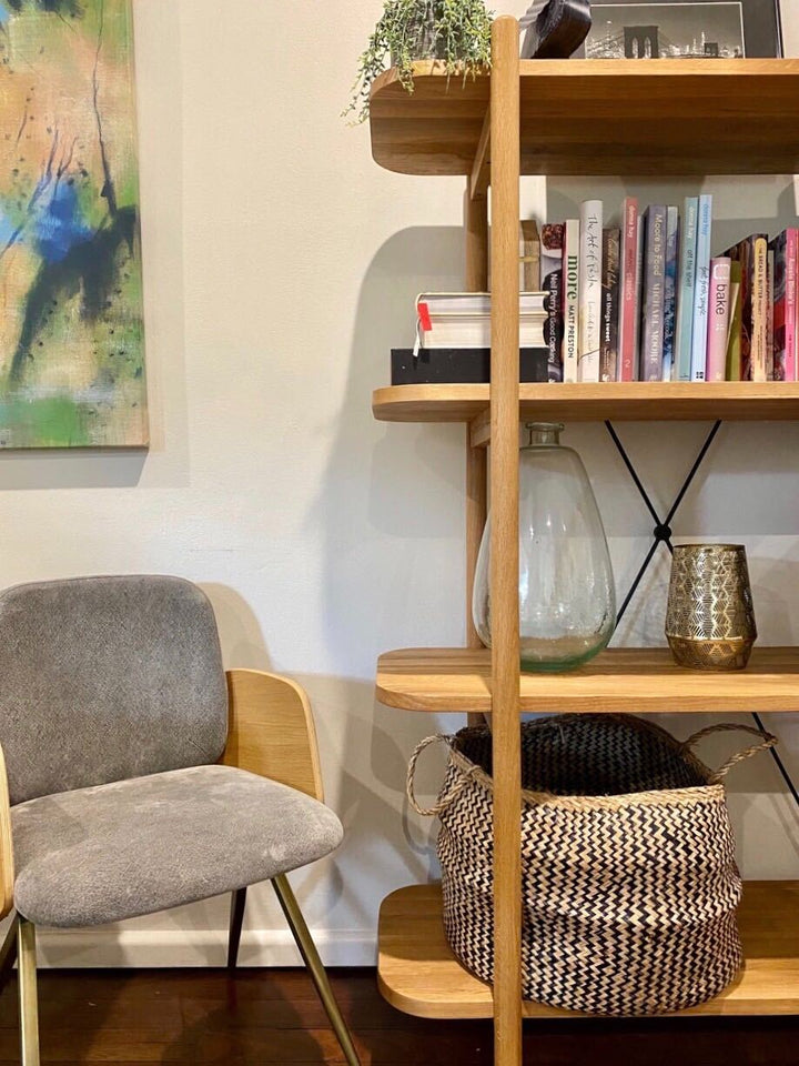 Harvey Shelf
